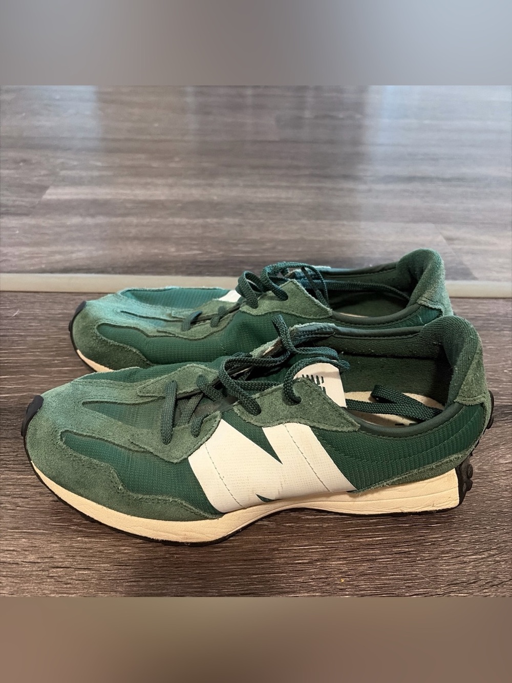 New Balance 327 Limited Edition Team Forest Green US Men 7